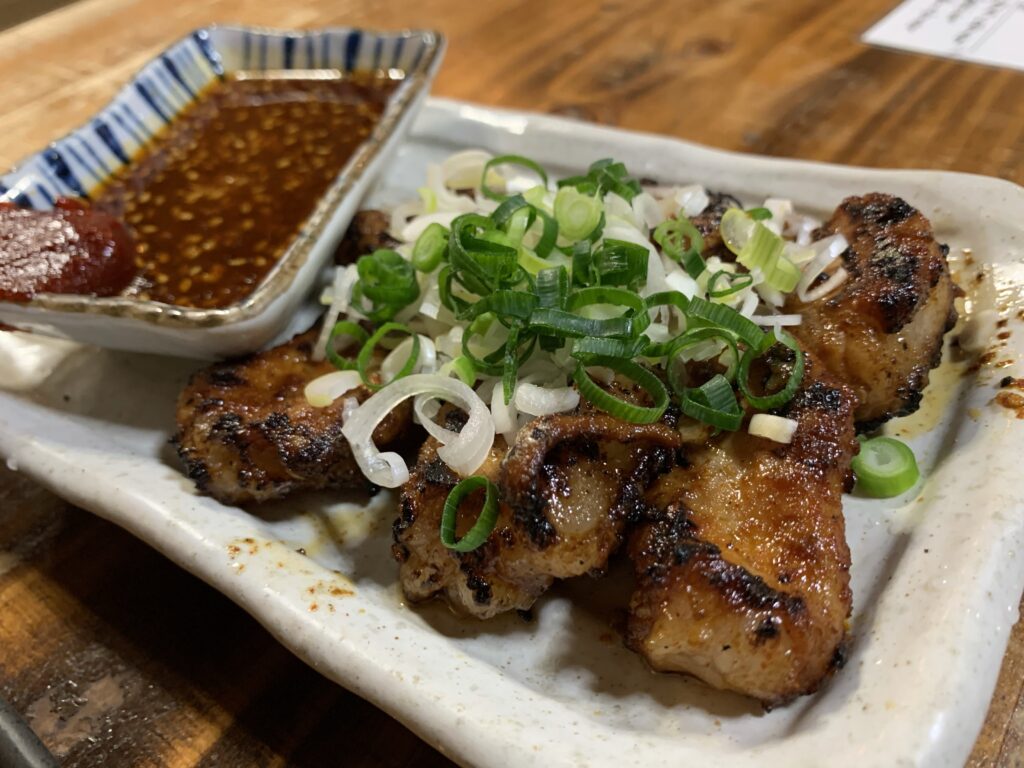 和牛ホルモン辛味噌焼き　580円