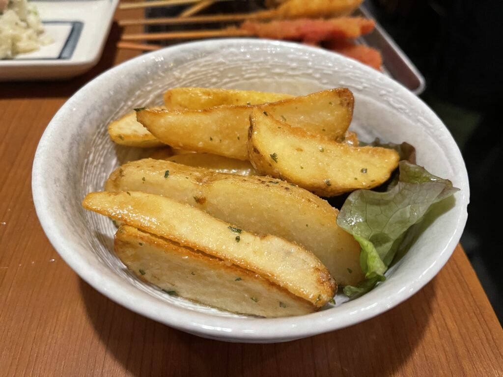 フライドポテト（ガーリック）360円