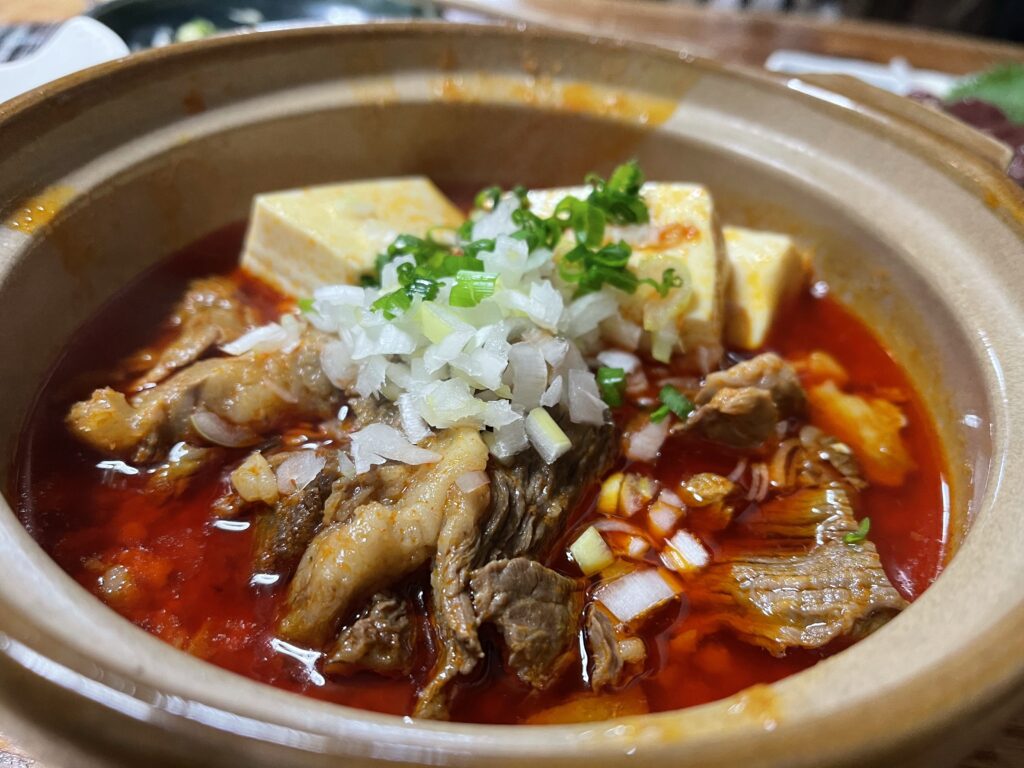 赤和牛すじ煮　495円