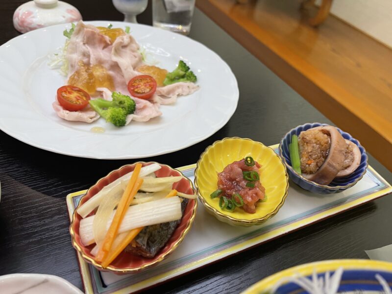 岩木高原豚の冷しゃぶサラダ
お酒の共3点盛り