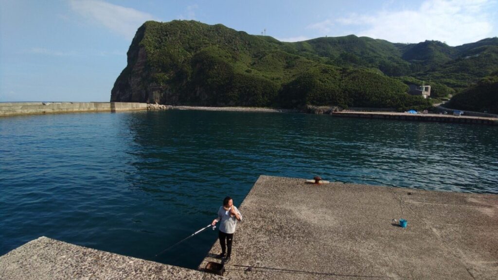 三島村黒島大里港