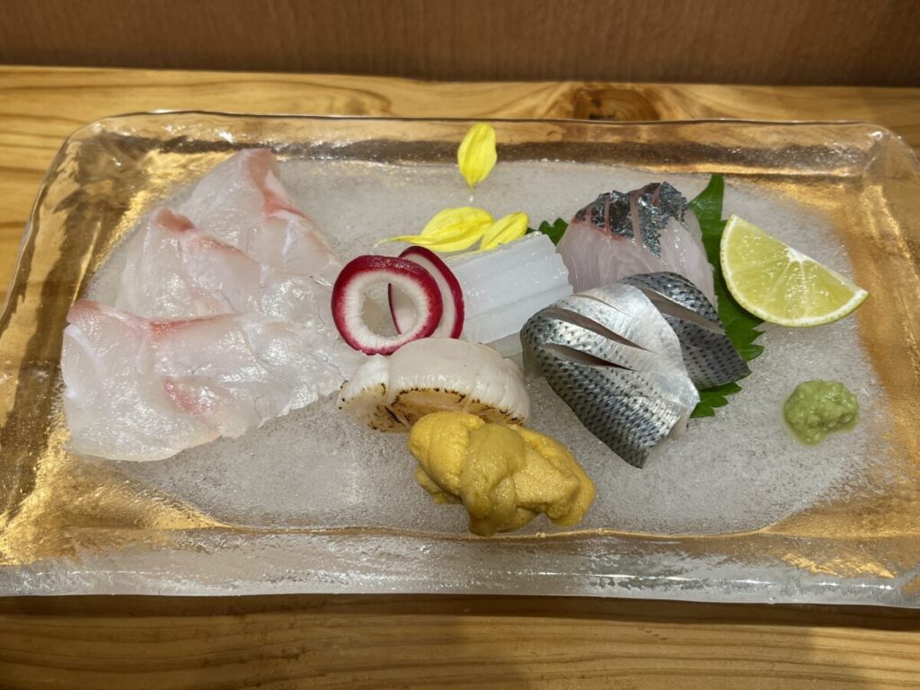 お造り盛り合わせ（1人前）