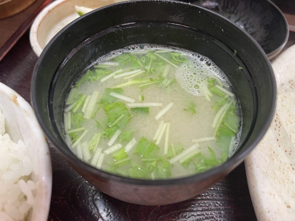 麦味噌の味噌汁