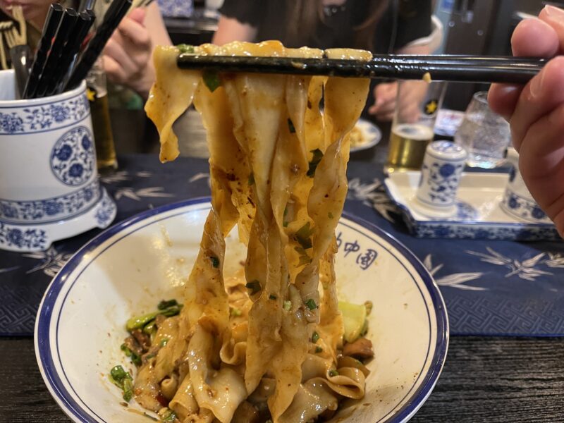 手延べ油そば(平麺) 1,000円