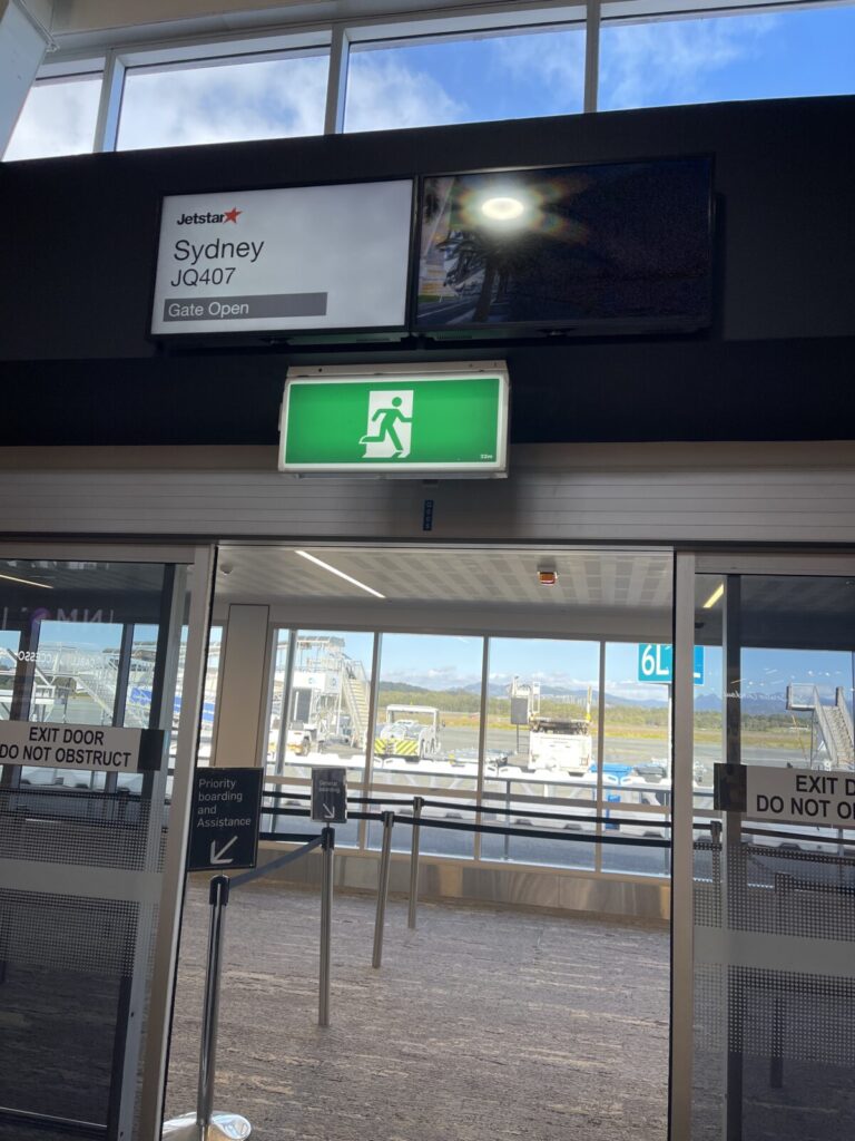 シドニー行き搭乗ゲート