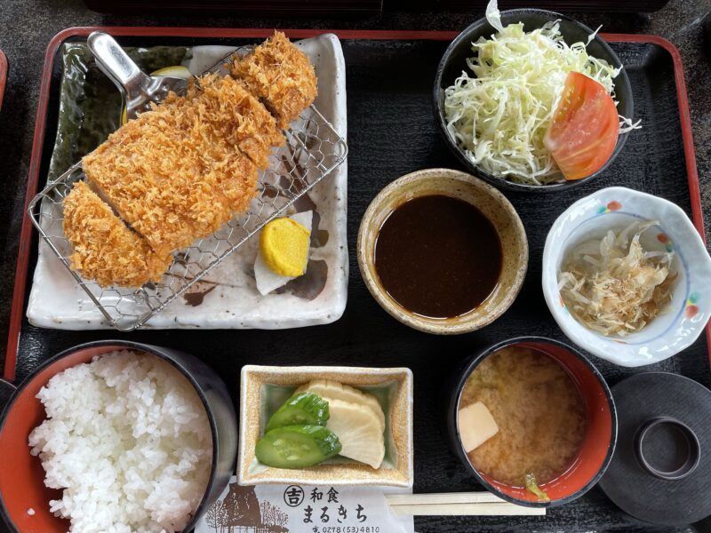 奥利根もち豚ロースかつ定食 1,880円