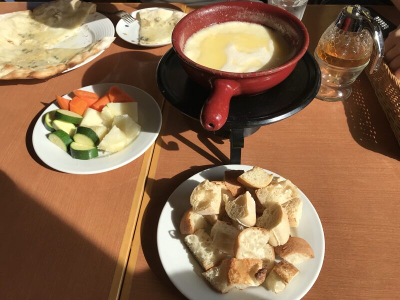 チーズフォンデュ パン付き(1人前)